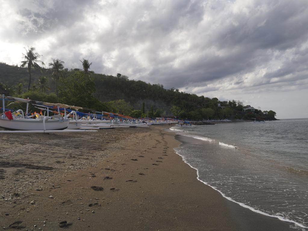 Life In Amed Beach Hotel מראה חיצוני תמונה